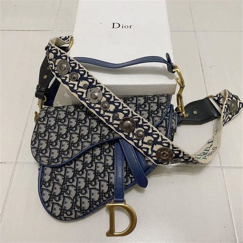 dior slimg bag|dior sling bag price.